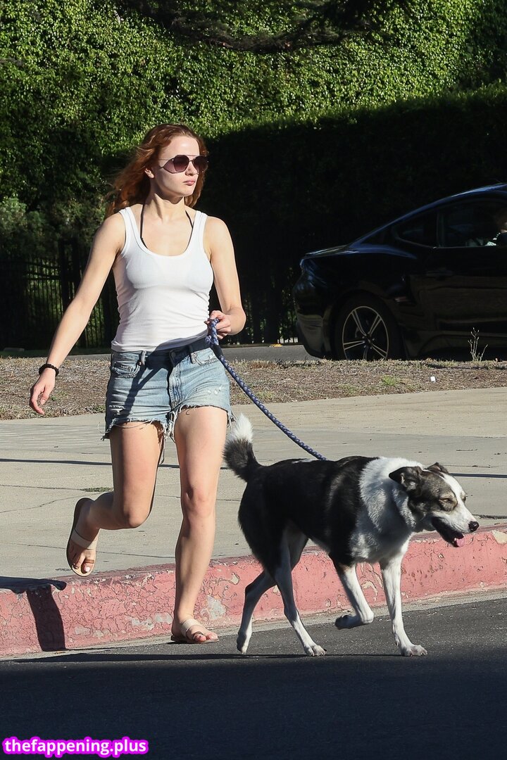Joey King