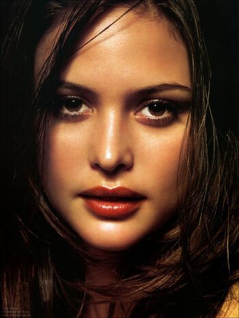 Josie Maran