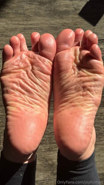 joyfullfeet