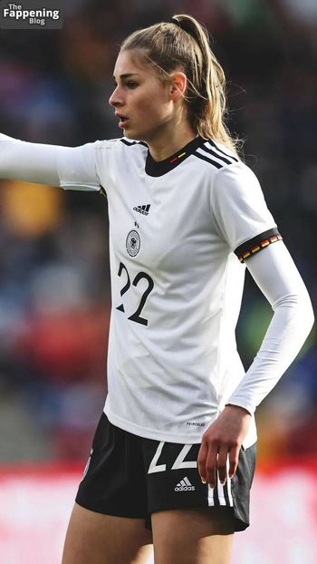 Jule Brand
