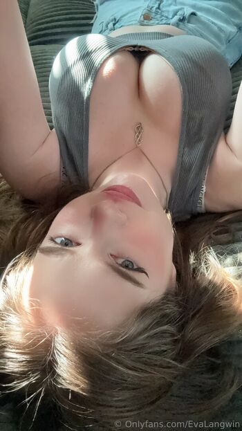 Julesbjorn Eva Langwin