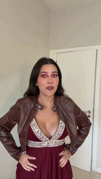 Julia_alvarengaa