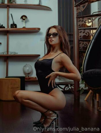 julia_banana