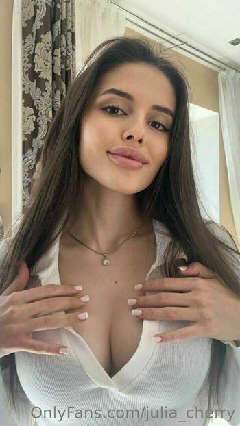 julia_cherry
