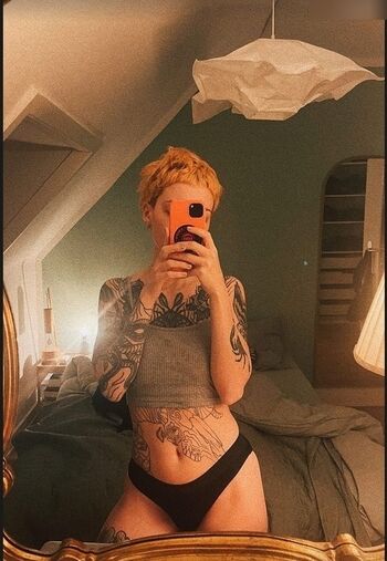 Julia Crds