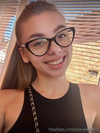 julia-diamond