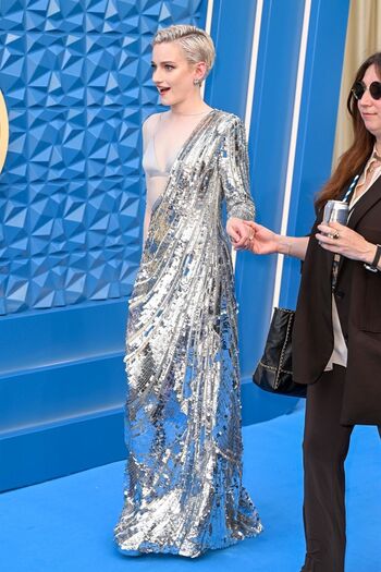 Julia Garner