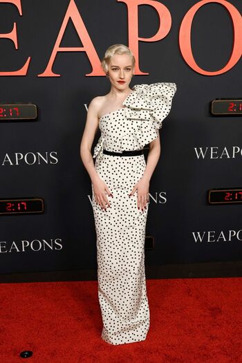 Julia Garner