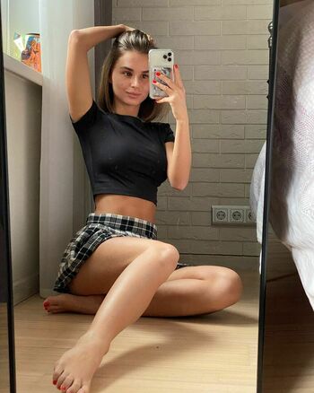 Julia Mademoiselle__fm