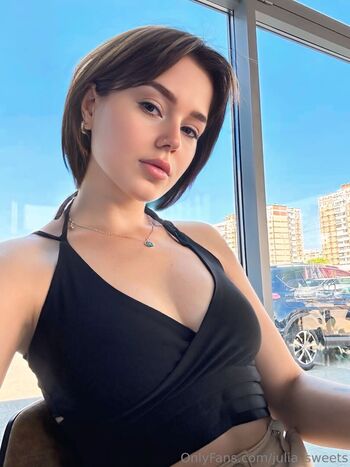 julia_sweets