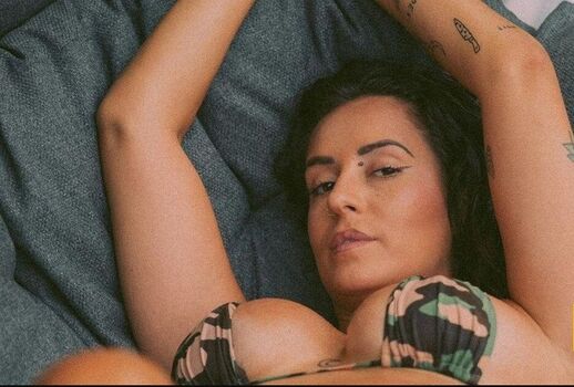 Jully Rose