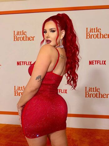 Justina Valentine