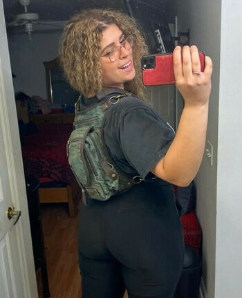 JustYeliz