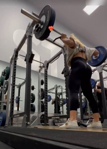 Jutta Leerdam