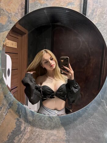 k.37blond
