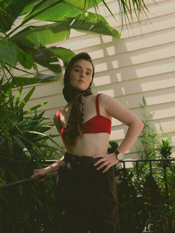 Kaitlyn Dever