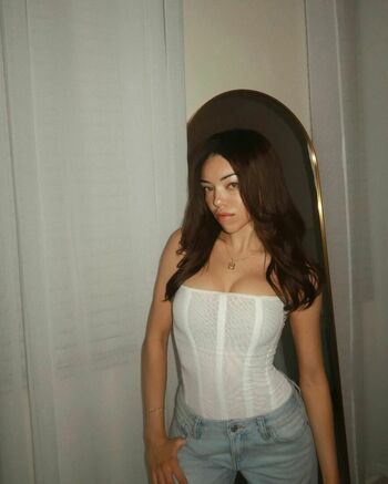 Kaitlynn Rhenea Asmr