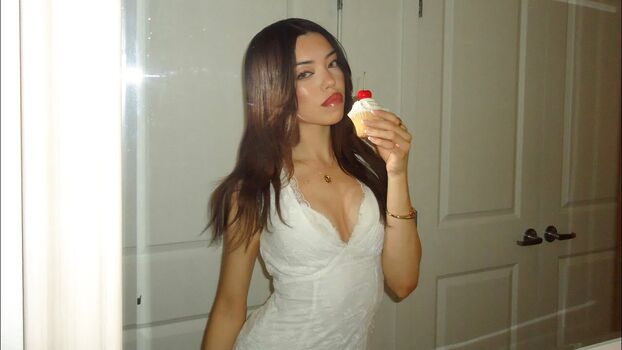 Kaitlynn Rhenea Asmr