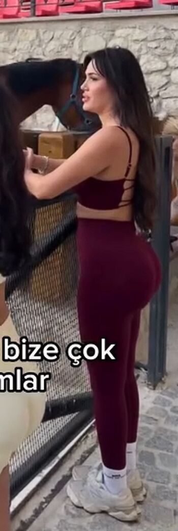 Kardelen Toprak