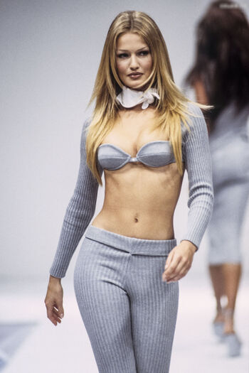 Karen Mulder