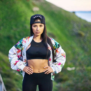 Karen Vi