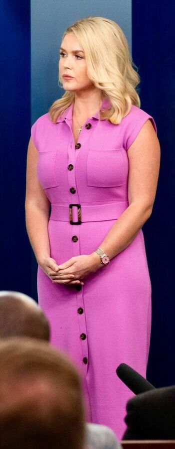 Karoline Claire Leavitt