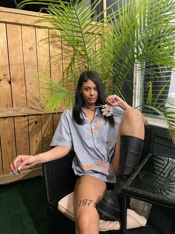 Karrahbooo