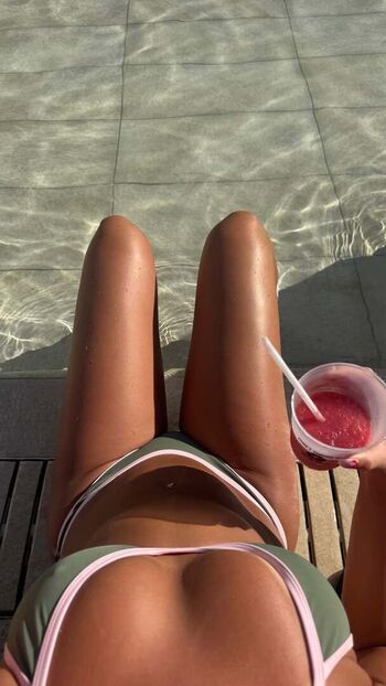 Katalina Cartmel / Katalinacarttmel / Katcartmel