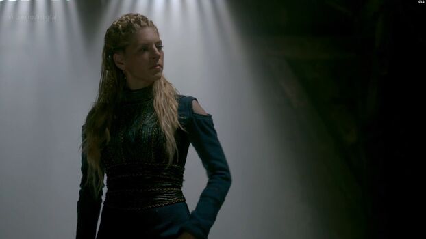 Katheryn Winnick