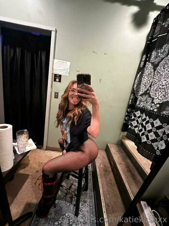 katiekushxx