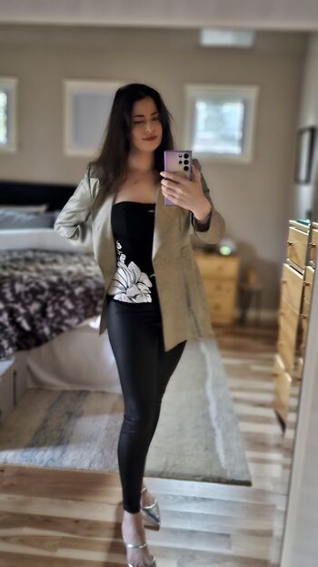 KatiePetersPlays