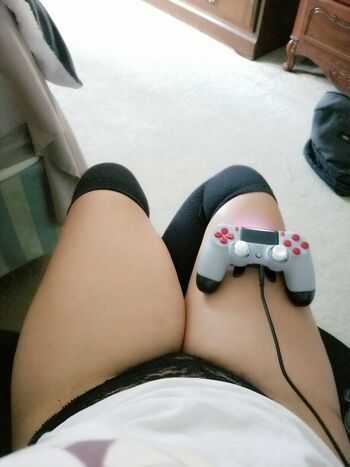 Katzillaax3