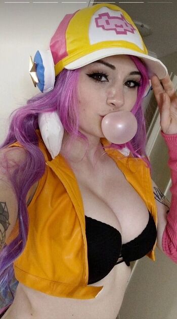 Kayla Erin