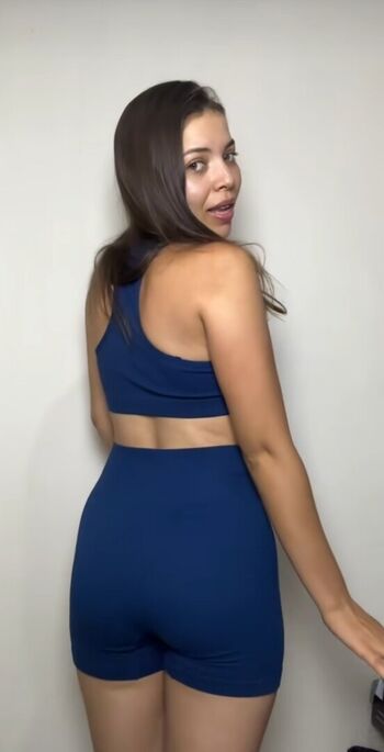 kaylaasantos_