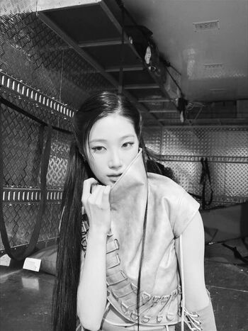 Kazuha Nakamura 中村 一葉