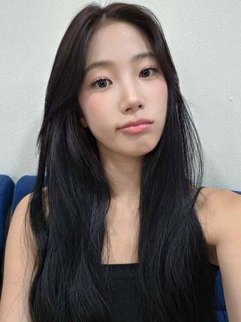 Kazuha Nakamura 中村 一葉