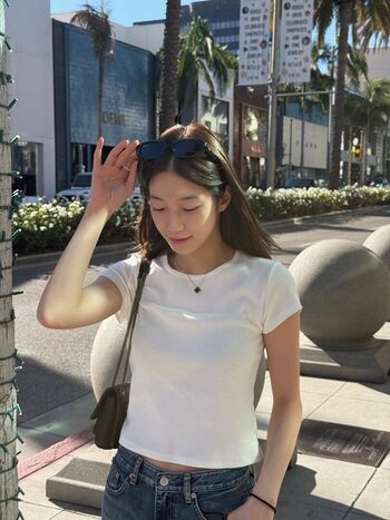 Kazuha Nakamura 中村 一葉 | LESSERAFIM