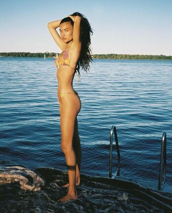 Kelly Gale