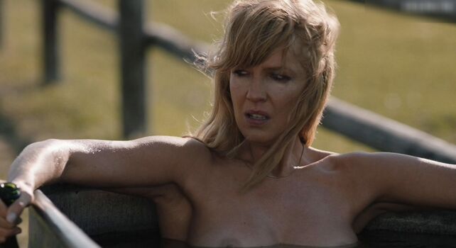 Kelly Reilly