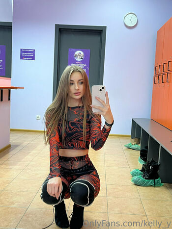 kelly_y