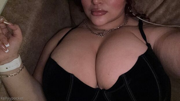 kellyypocket