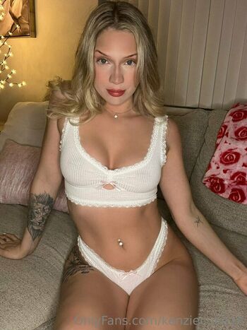 kenziecutie18