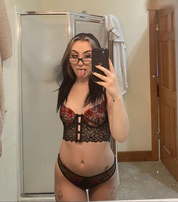 KenziWild