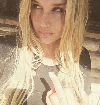 KeshaRose