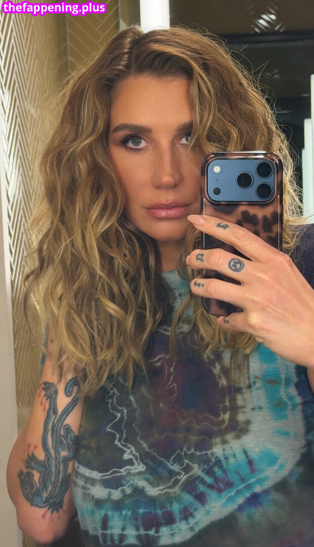 KeshaRose