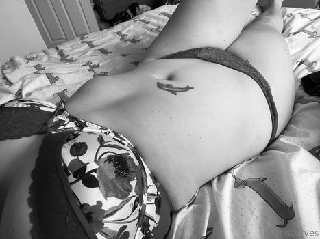 khariscurves