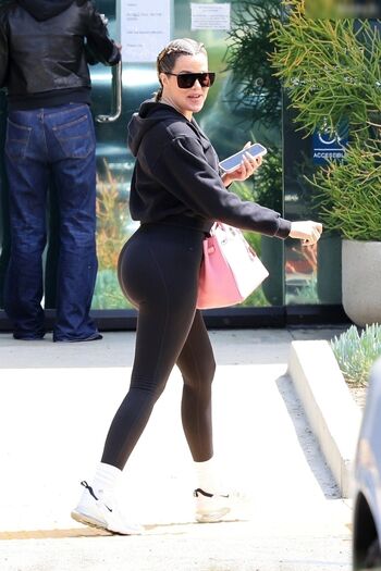 Khloé Kardashian