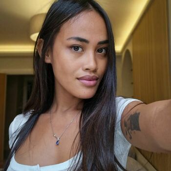 Kiana.pix