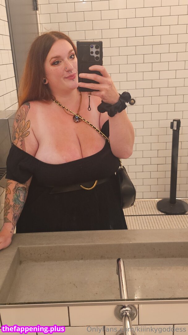 kiiinkygoddess