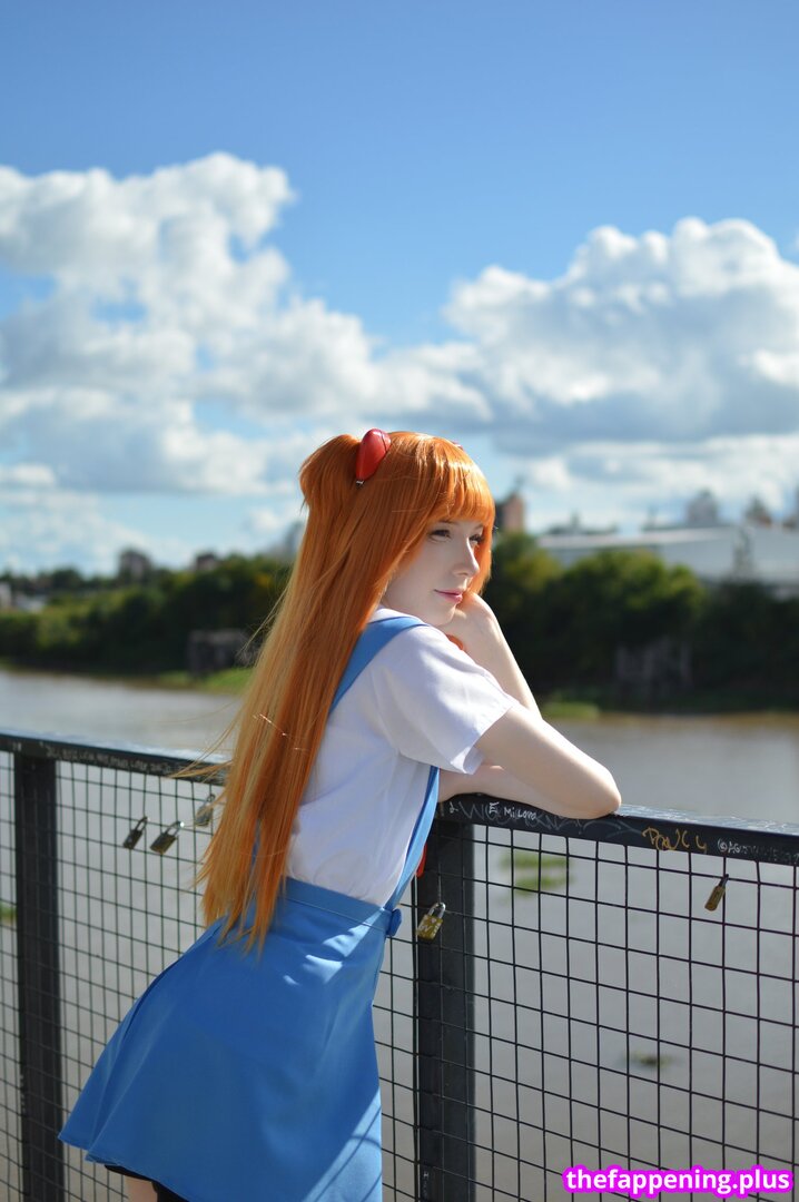 Kiki Glitter Cosplay